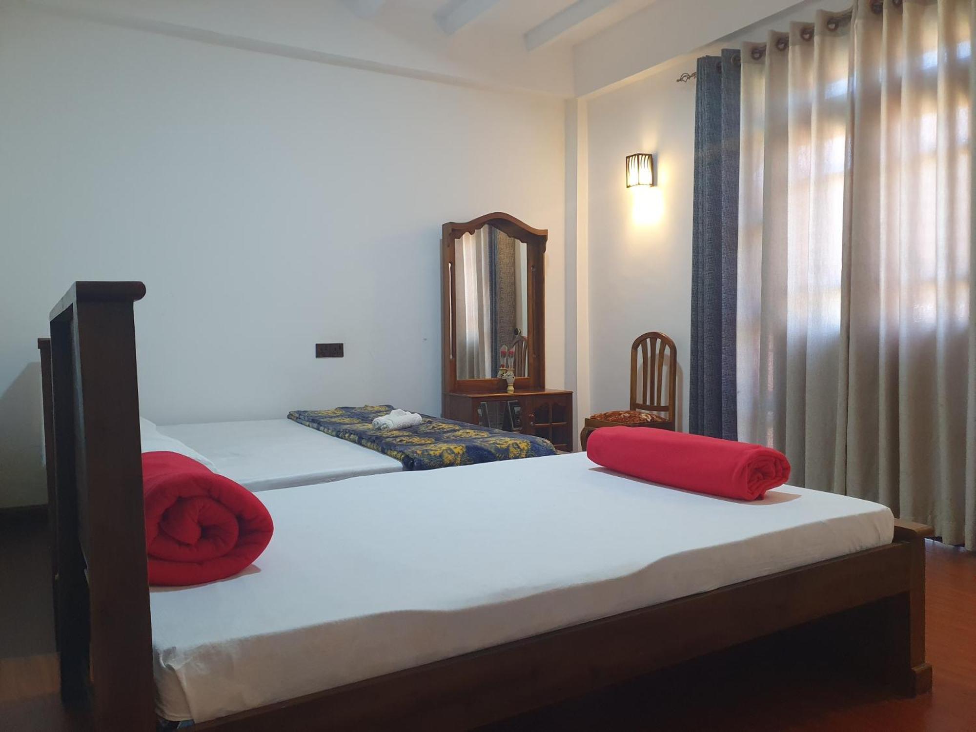 Barrow Villa Νουβάρα Ελίγια Εξωτερικό φωτογραφία