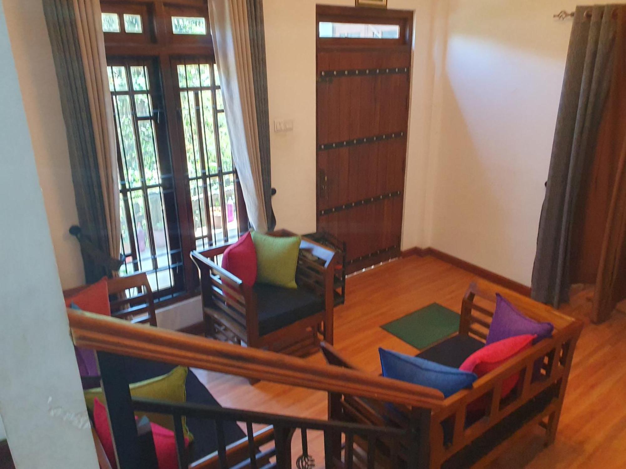Barrow Villa Νουβάρα Ελίγια Εξωτερικό φωτογραφία