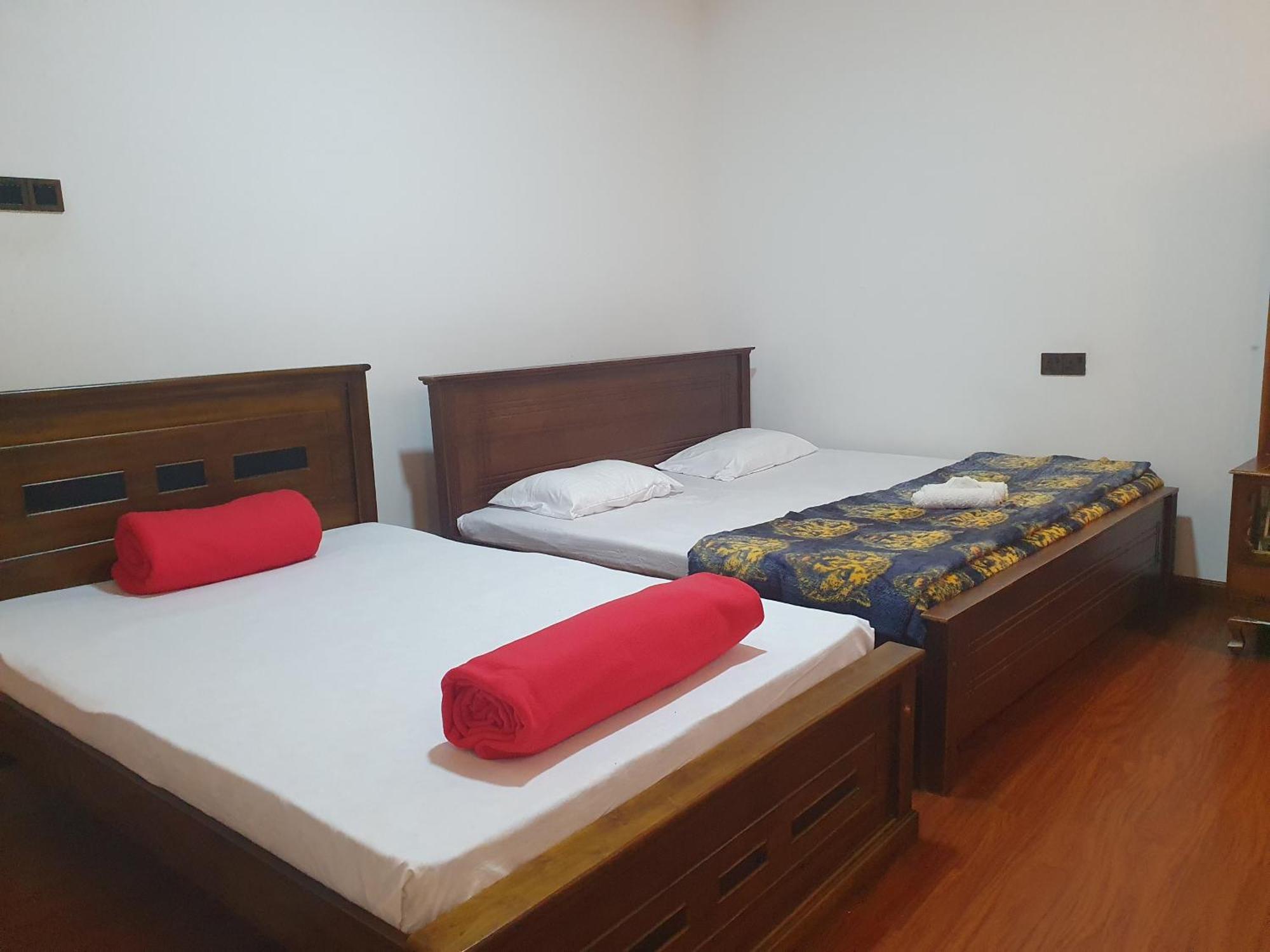 Barrow Villa Νουβάρα Ελίγια Εξωτερικό φωτογραφία